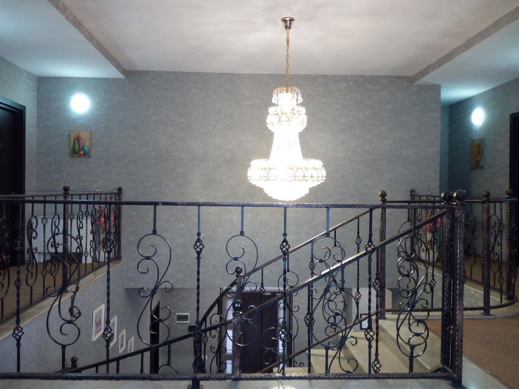 Hotel Salmer Тбилиси Экстерьер фото